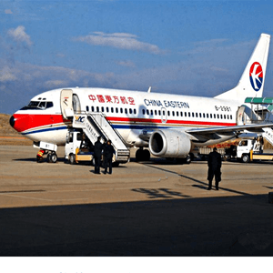 张掖甘州机场空运航空快运业稳步发展的原因是什么？
